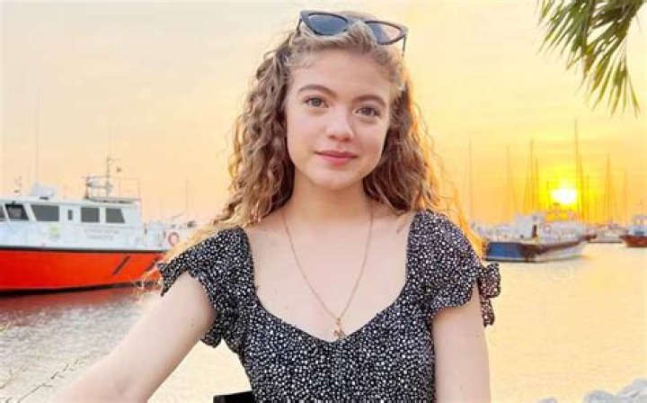
Amber Mozo Height, Weight, Net Worth, Age, Birthday, Wikipedia, Who, Nationality, Biography 