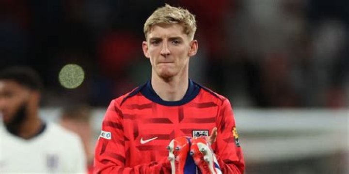 
Anthony Gordon Height, Weight, Net Worth, Age, Birthday, Wikipedia, Who, Nationality, Biography 