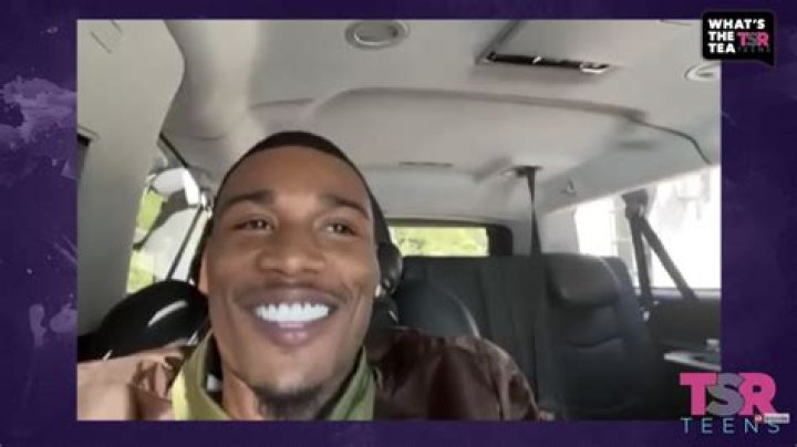 
Ar’mon Warren Addresses DJ Akademiks Disrespecting His Reginae Relationship— “That’s A Beautiful Young Lady” 