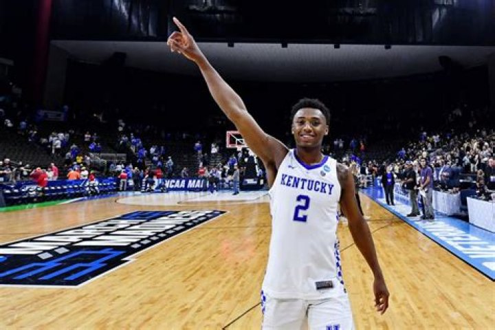 
Ashton Hagans Biography, Age, Girlfriend, Height, Net Worth 