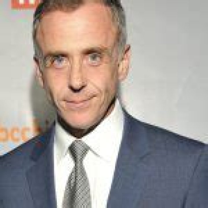 David Eigenberg’s Net Worth, Height, Age, Wife, Children