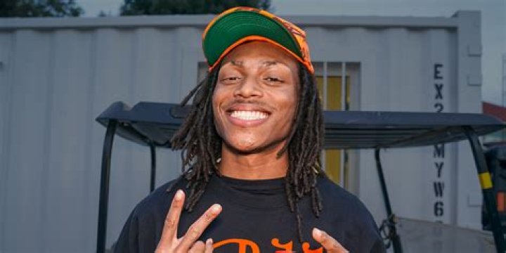 DJ Young Slade Height, Weight, Net Worth, Age, Birthday, Wikipedia, Who, Nationality, Biography