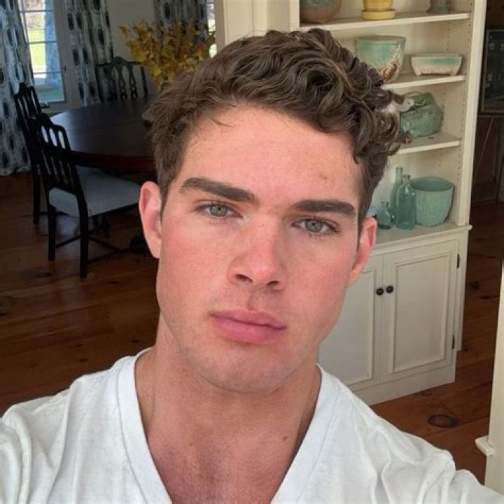 
Eddy -itzeddyy_ TikTok, Height, Age, Who, Boyfriend, Biography, Wiki, Net Worth 