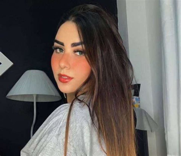 Flora Matos Height, Weight, Net Worth, Age, Birthday, Wikipedia, Who, Nationality, Biography