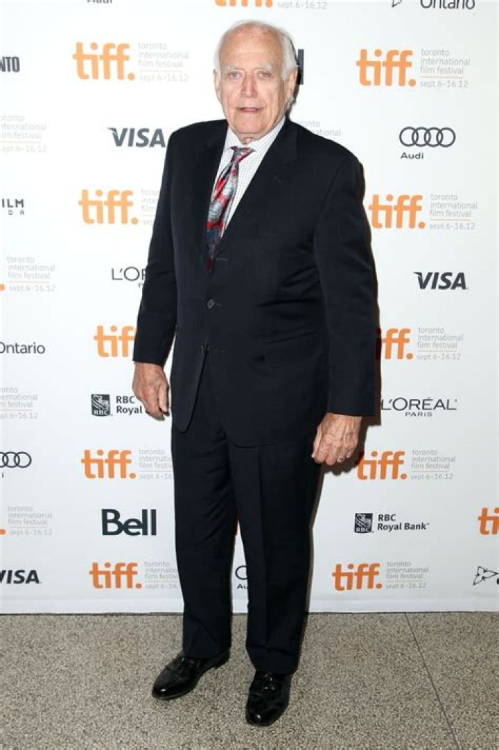 George R. Robertson Height, Weight, Net Worth, Age, Birthday, Wikipedia, Who, Instagram, Biography