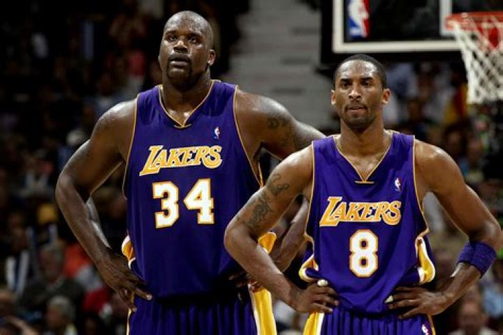 How Much Does Shaq Weigh and What is His Shoe Size?