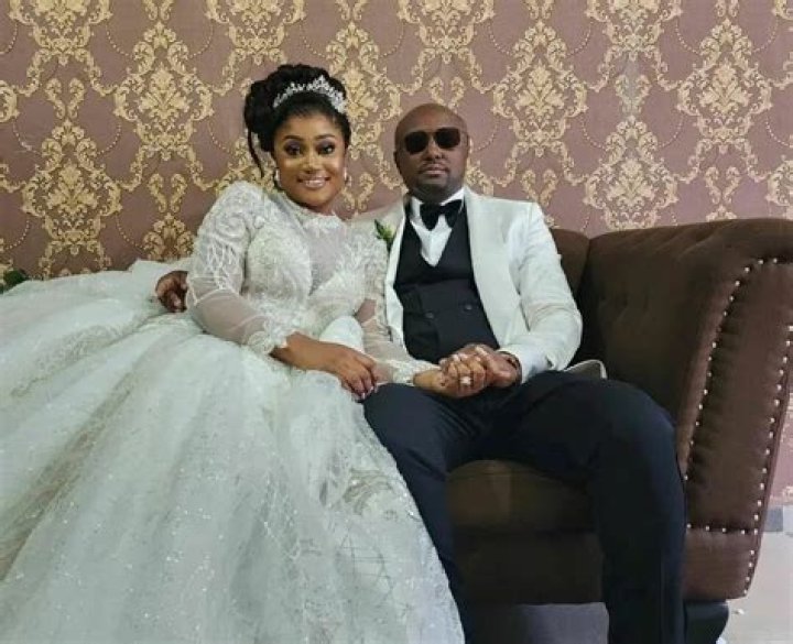 
“I’m the greatest.” Sheila, Israel DMW’s wife, brags ahead of their white wedding. 