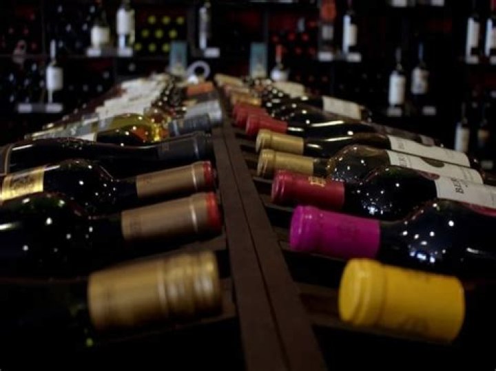 
J&K allows departmental stores to sell beer 