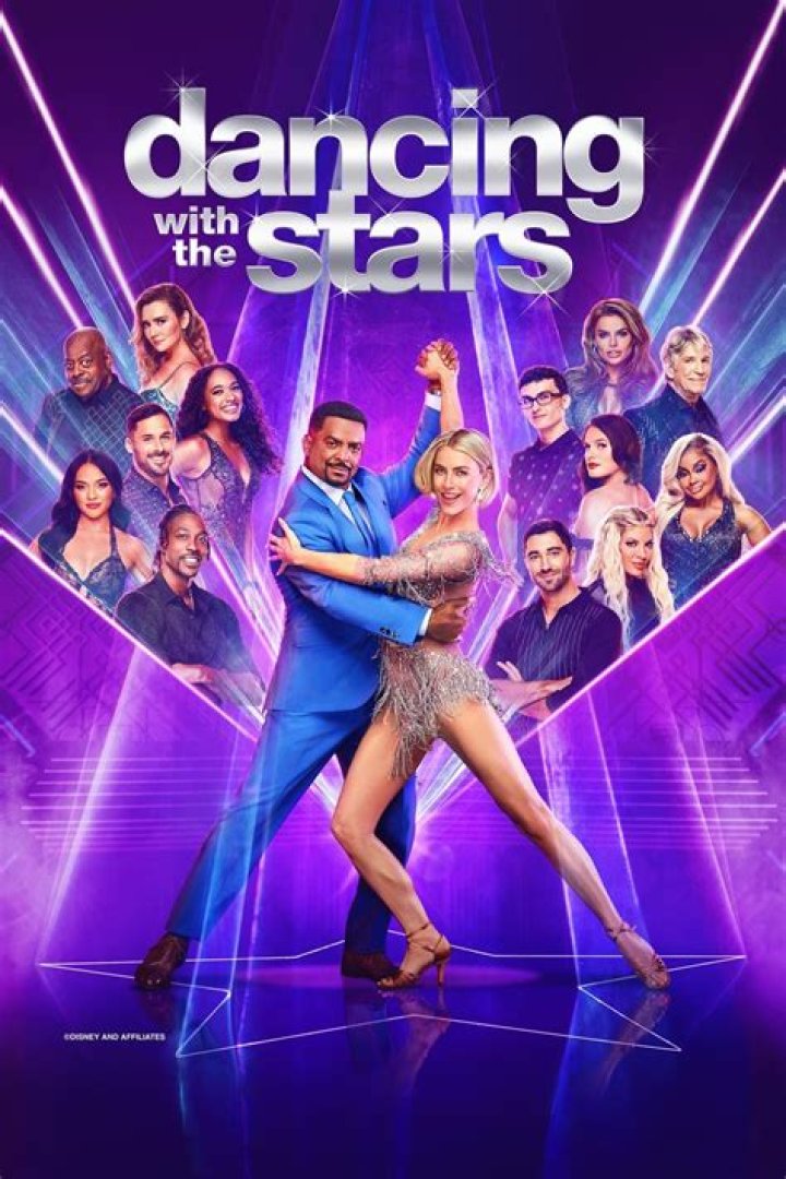 
Jason Lewis Stated That His Girlfriend Influenced Him To Join Dancing With The Stars 