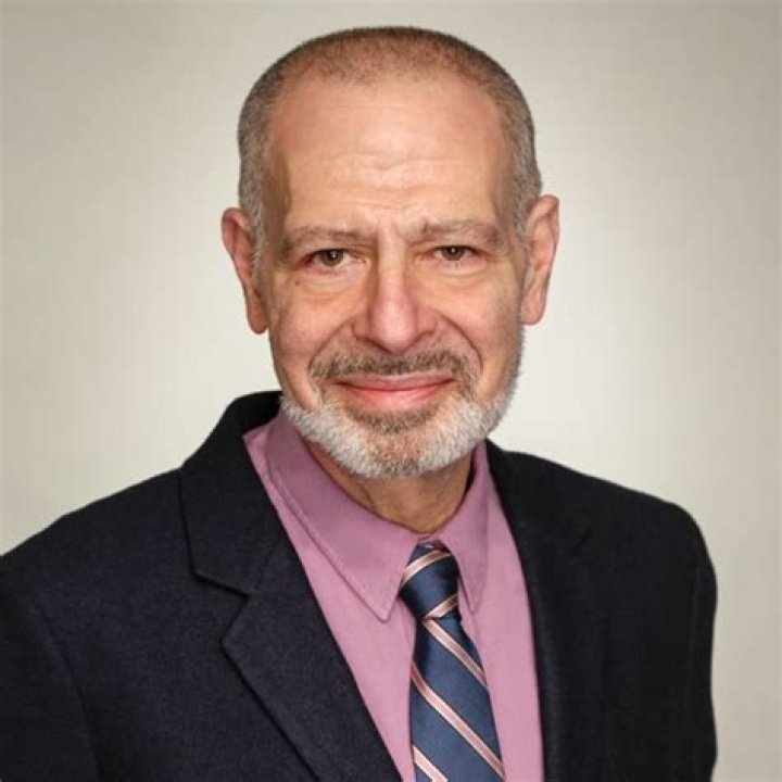 
Jay Binder Death Cause & Wikipedia, What Happened To The Casting Director? 