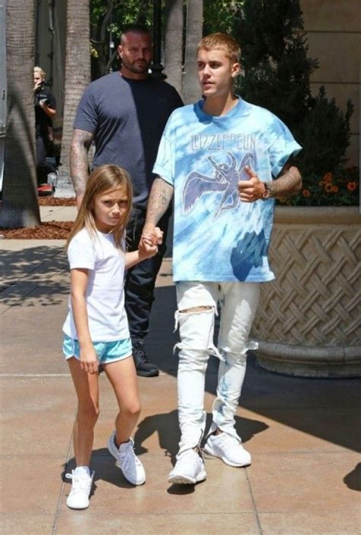 
Jazmyn Bieber Height, Weight, Net Worth, Age, Birthday, Wikipedia, Who, Nationality, Biography 