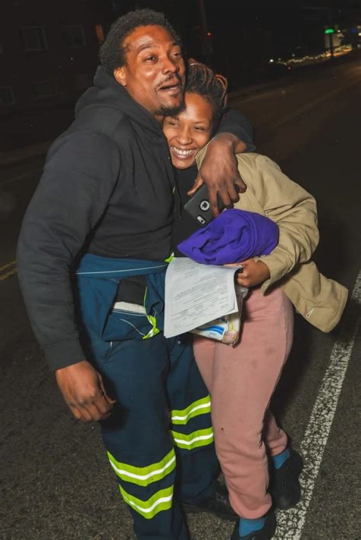 
Meek Mill Says He’s ‘Grateful’ to Pay Bail for 20 Philadelphia Women to Be Home for Holidays 