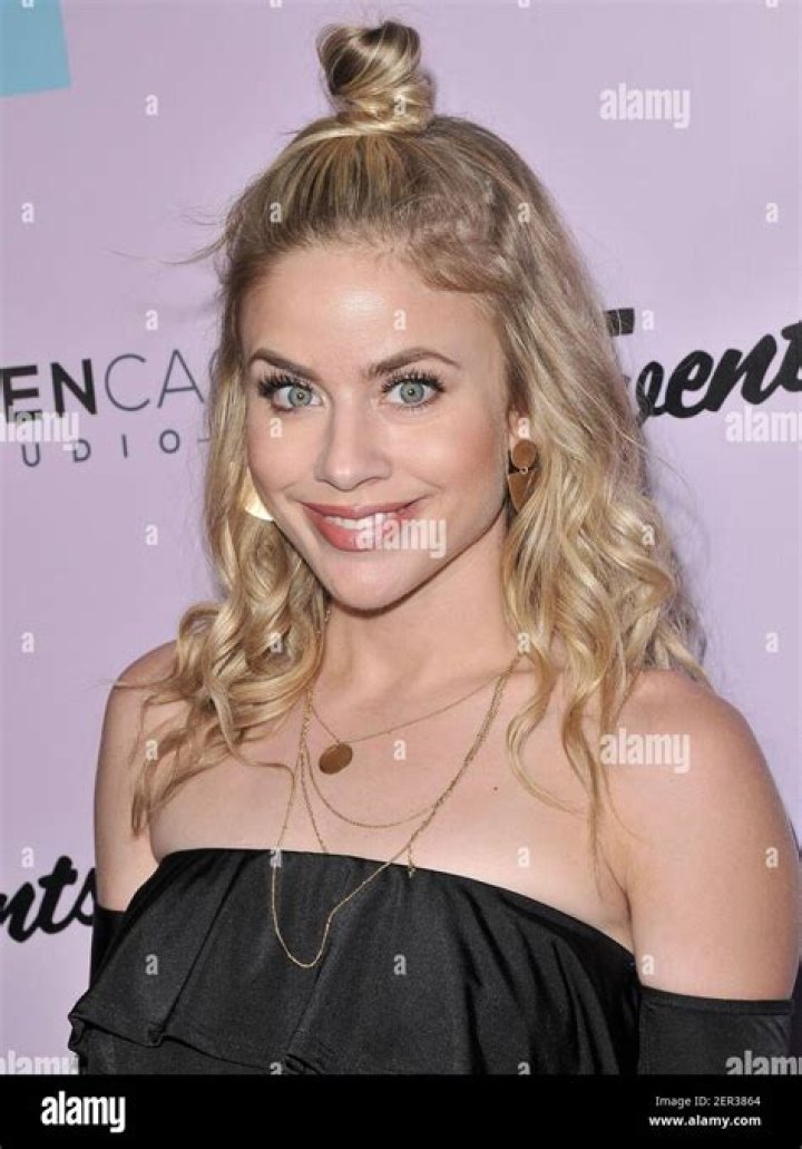 
Rayssa Kaylene Height, Weight, Net Worth, Age, Wiki, Who, Instagram, Biography 