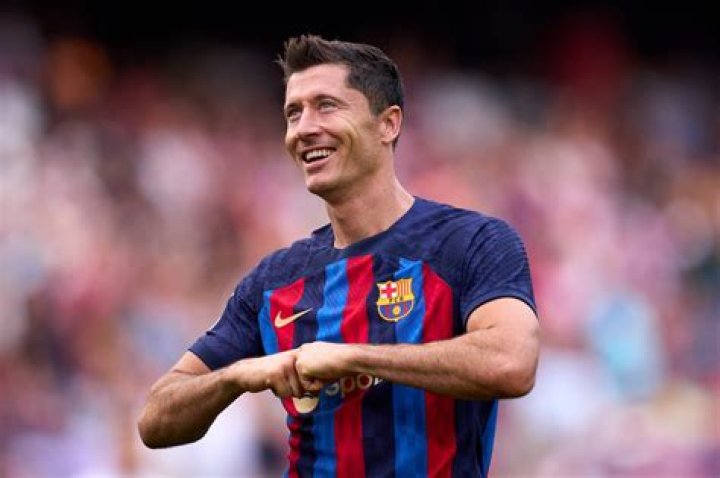 Robert Lewandowski Height, Weight, Net Worth, Age, Birthday, Wikipedia, Who, Nationality, Biography