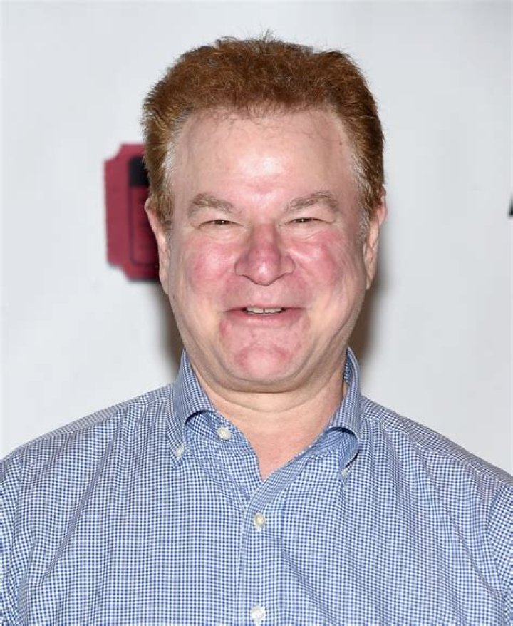 Robert Wuhl Height, Weight, Net Worth, Age, Birthday, Wikipedia, Who, Nationality, Biography