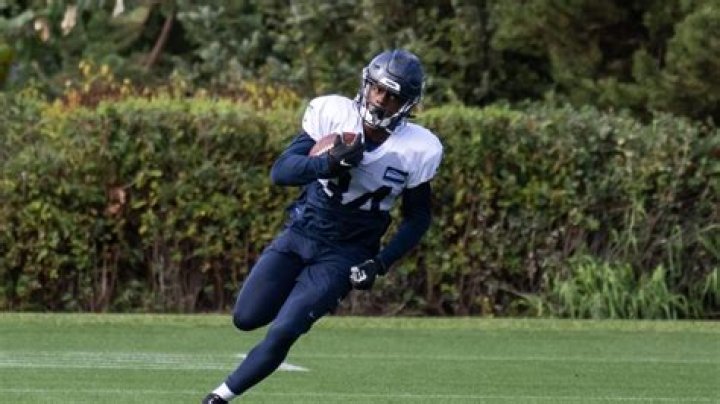 
Running Back Godwin Igwebuike Played College Football At The Northwestern 