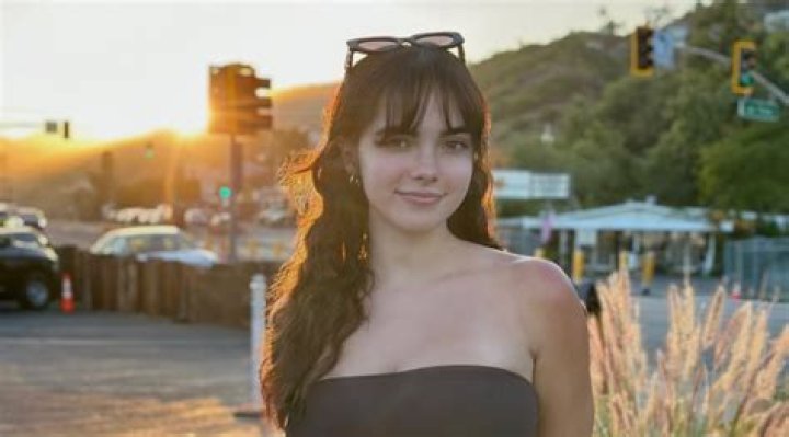 Sophia Vay Height, Weight, Net Worth, Age, Birthday, Wikipedia, Who, Instagram, Biography