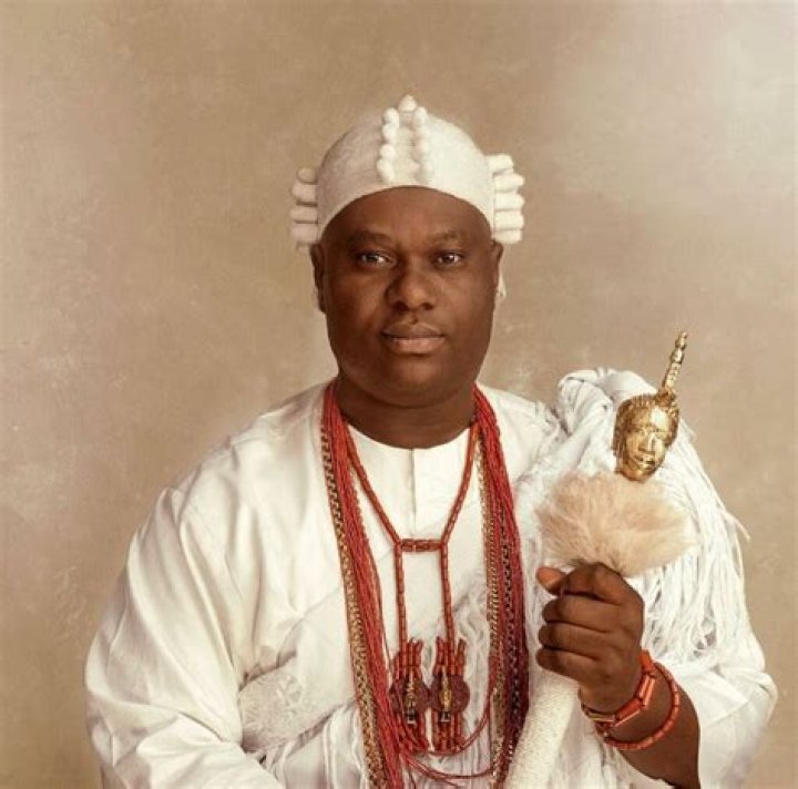 
Talking Drummer, Ara, Debunks Rumored Affair With Ooni of Ife. 