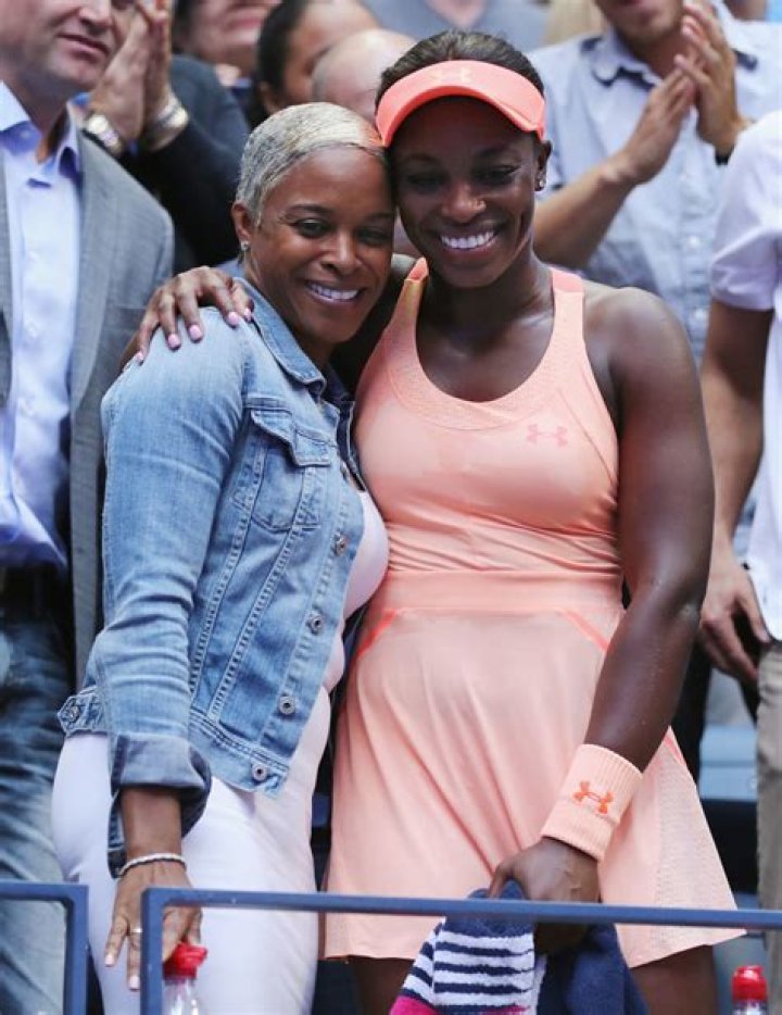 Tennis: Who Are Sloane Stephens’ Parents? Meet Her Father John Stephens & Mother Sybil Smith