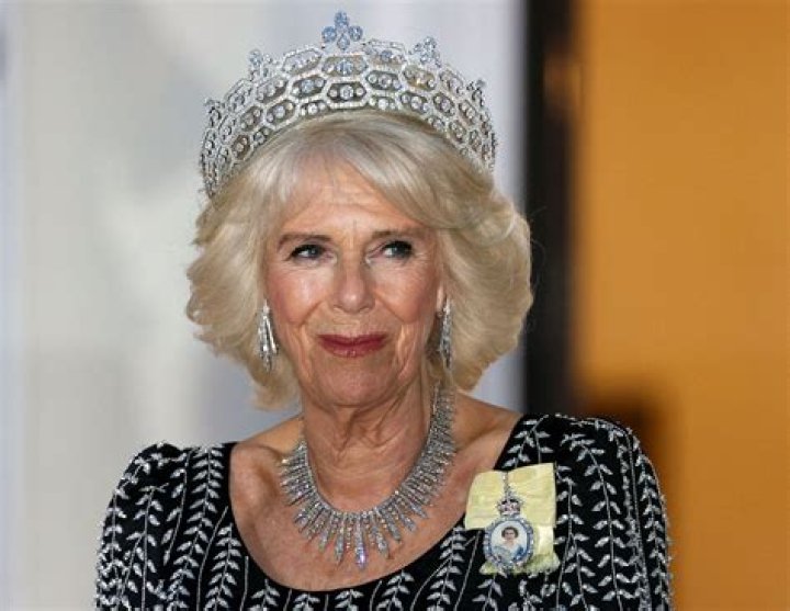 
“That’s SO Last Year”: Netizens react as Queen Consort Camilla Parker receives COVID-19 diagnosis 