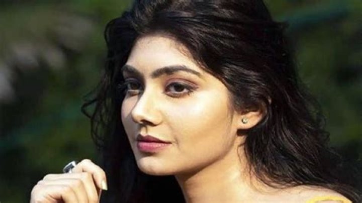 Urmimala Sinha Roy Height, Weight, Net Worth, Age, Birthday, Wikipedia, Who, Instagram, Biography