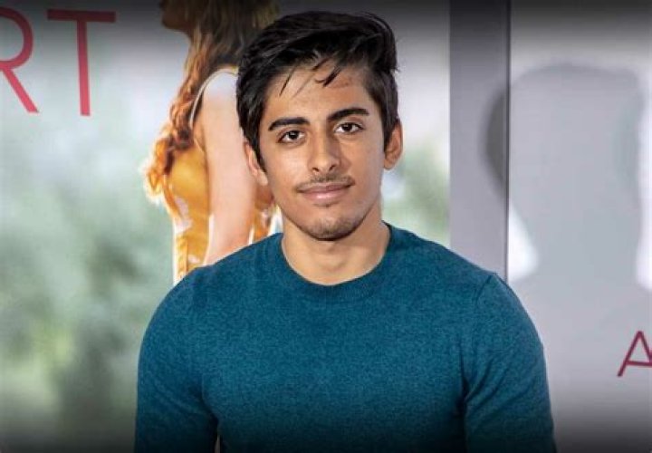 
Varinder Brar Height, Weight, Net Worth, Age, Birthday, Wikipedia, Who, Nationality, Biography 