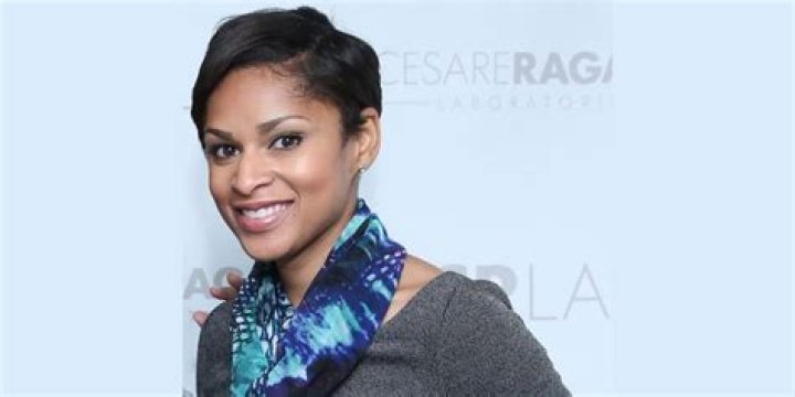 
What is it about CBS News reporter Jericka Duncan? Her Wiki: Bio, Age, Salary, Husband, Married, Parents 