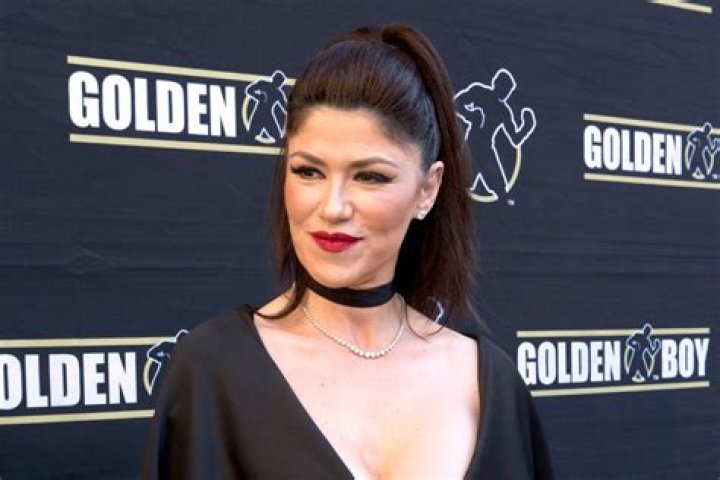 Who Is Athena Mansour? Luzelba Mansour Daughter – Is She Still Dating Saalih Mousa?