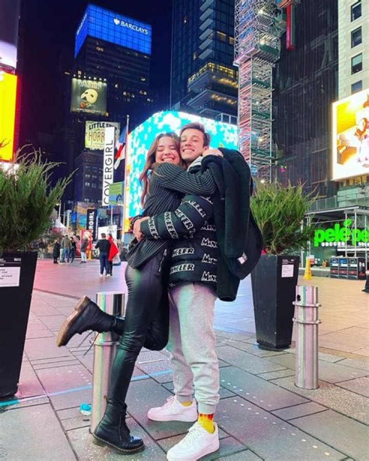 Who Is Cameron Dallas Girlfriend Madisyn Menchaca?