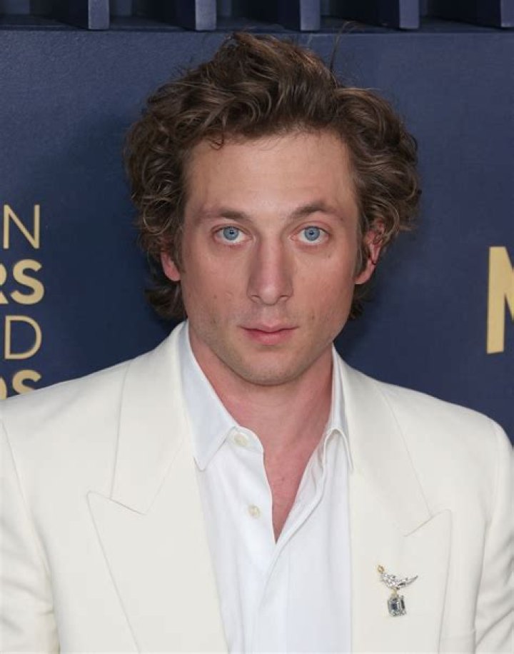 
Who Is Jeremy Michael Lenoire? 