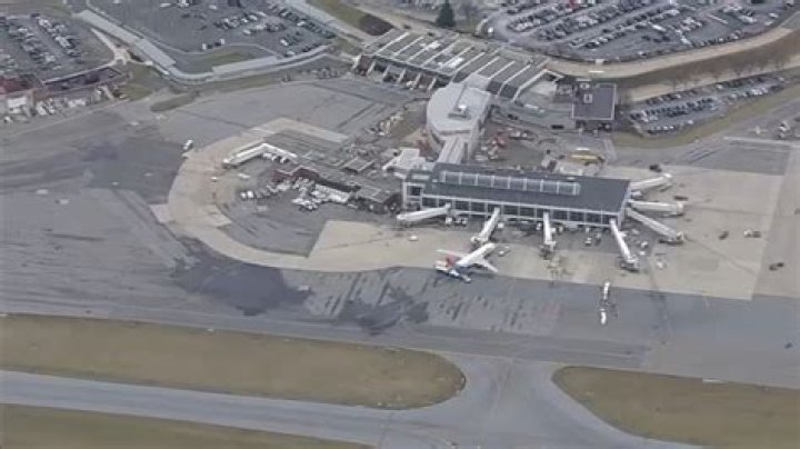 
Who is Mark Muffley, man in FBI custody after TSA found explosive device in his bag at Lehigh Valley International Airport, Pennsylvania? 